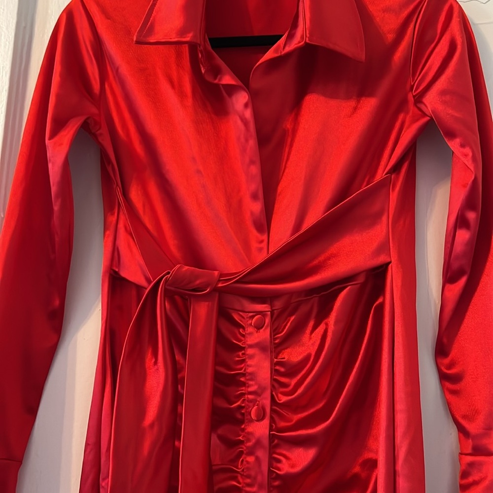 Beautiful red dress size M. - Picture 4 of 4